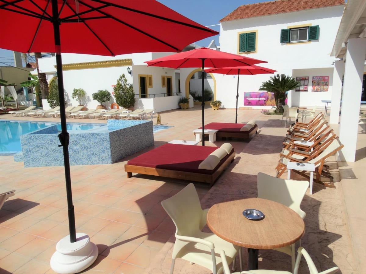 Oasis Beach Club Kavos Bagian luar foto
