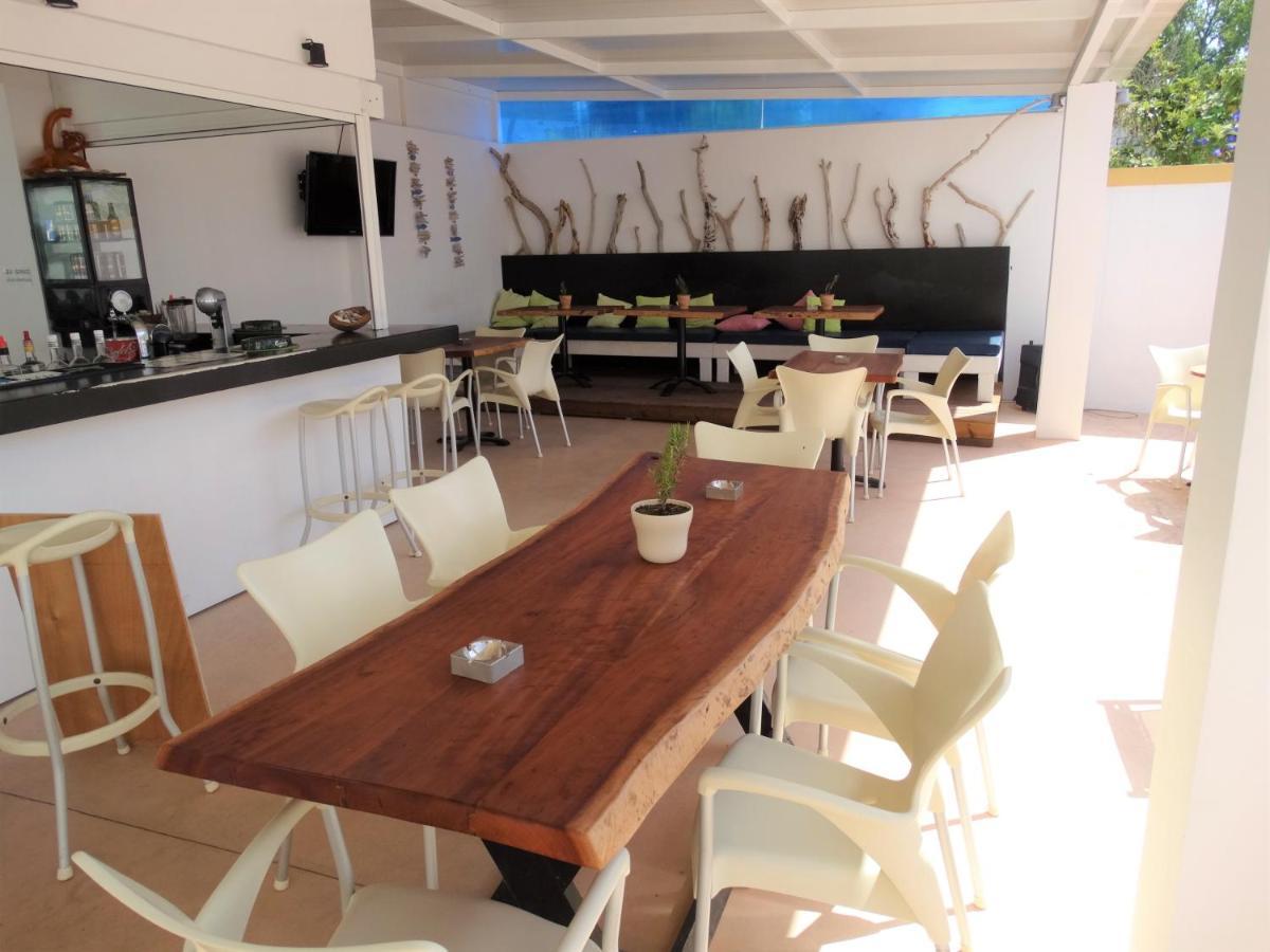 Oasis Beach Club Kavos Bagian luar foto